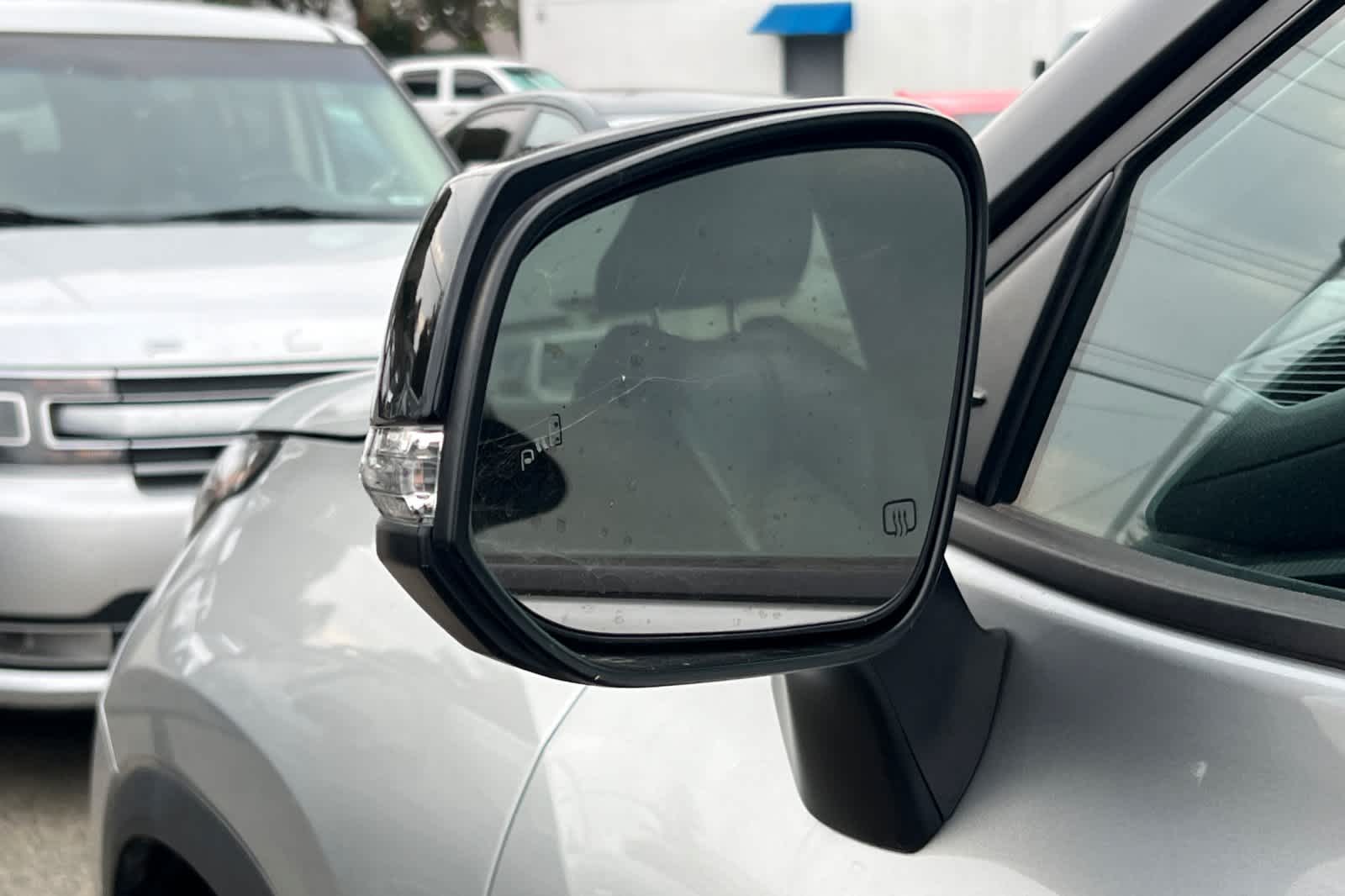 Thumbnail: 2023 Toyota Highlander - 19