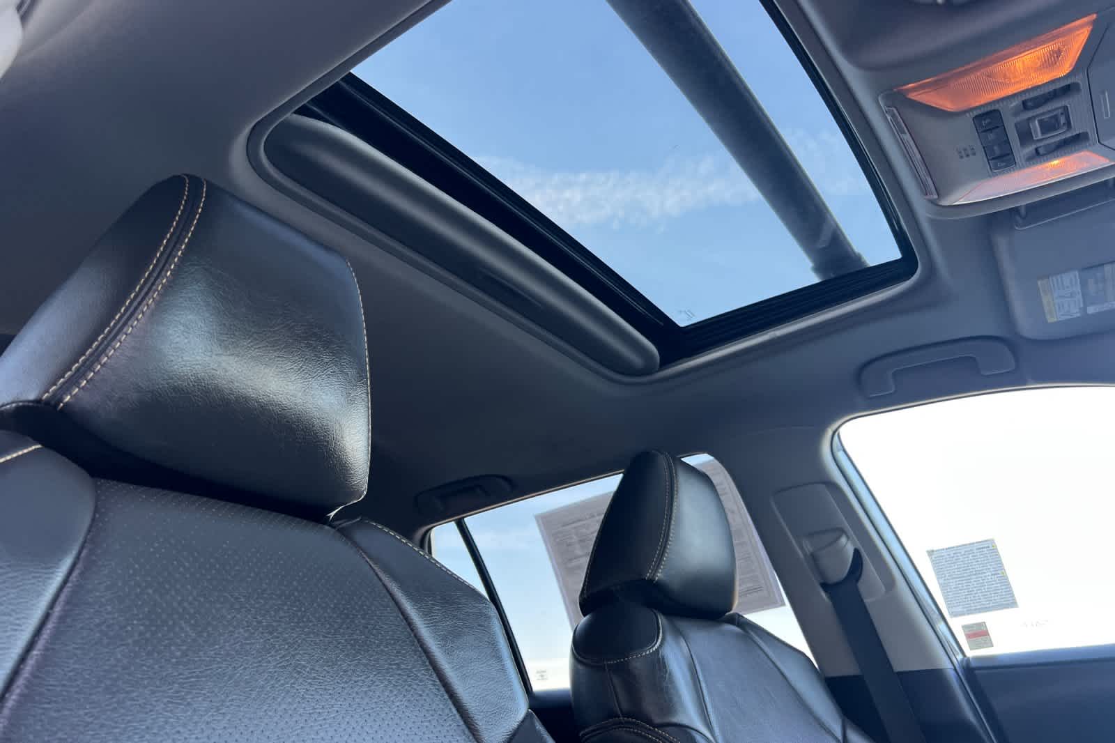 Thumbnail: 2021 Toyota RAV4 - 18