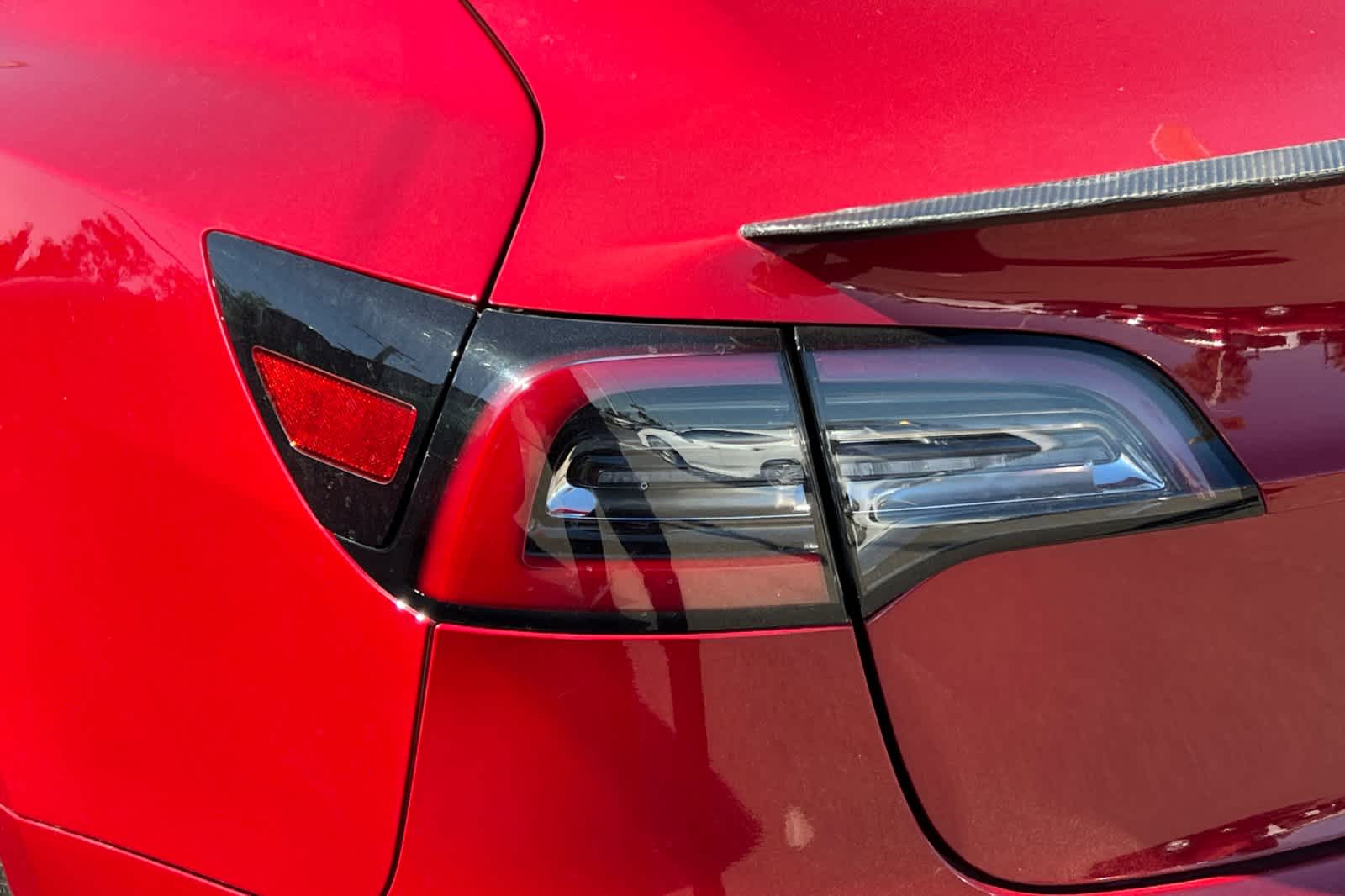 Thumbnail: 2018 Tesla Model 3 - 20