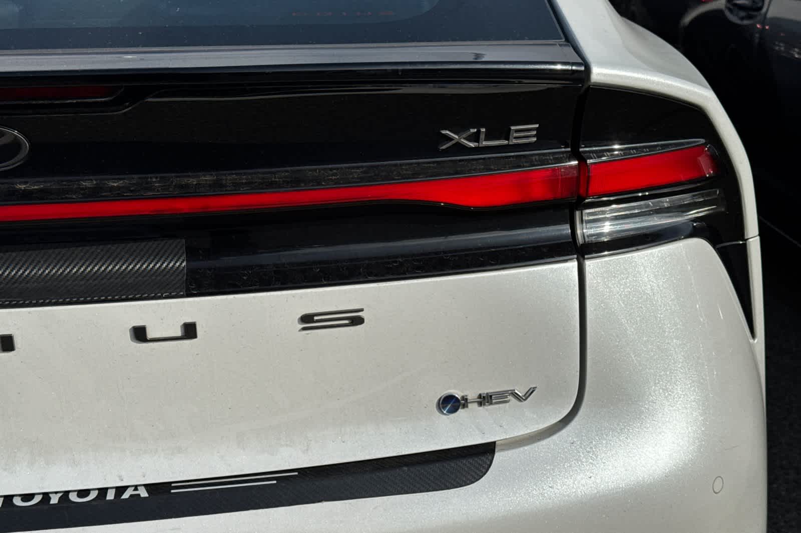 Thumbnail: 2023 Toyota Prius - 17