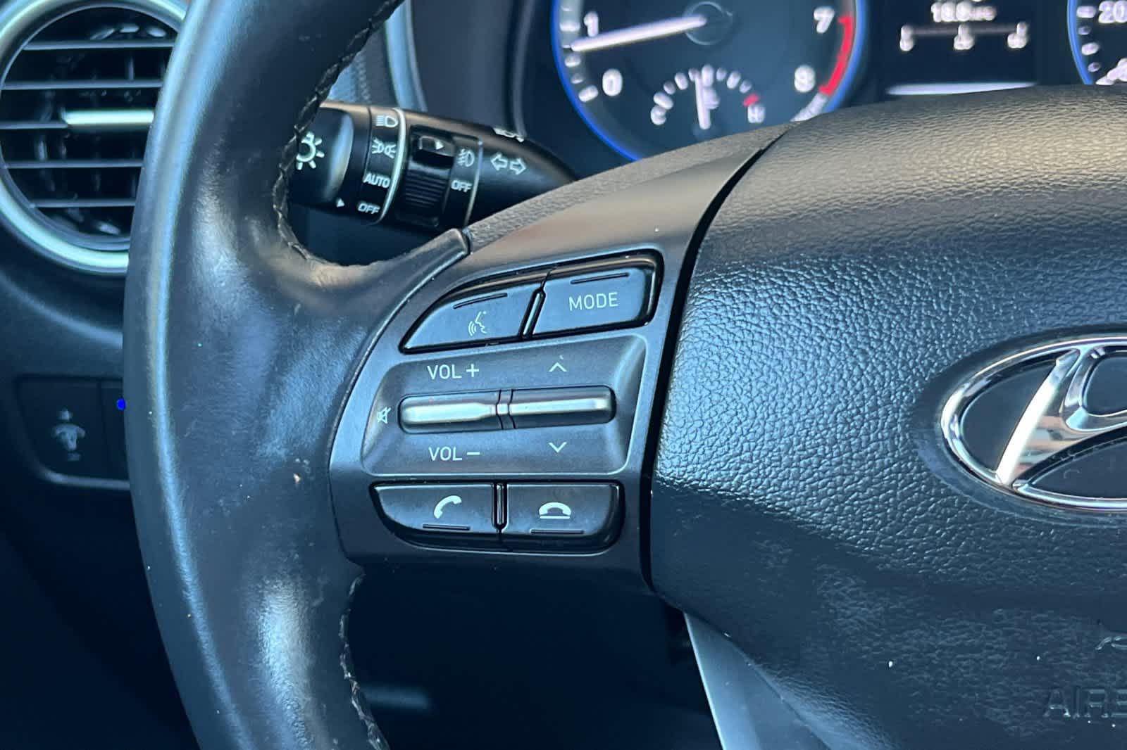 Thumbnail: 2020 Hyundai Kona - 25
