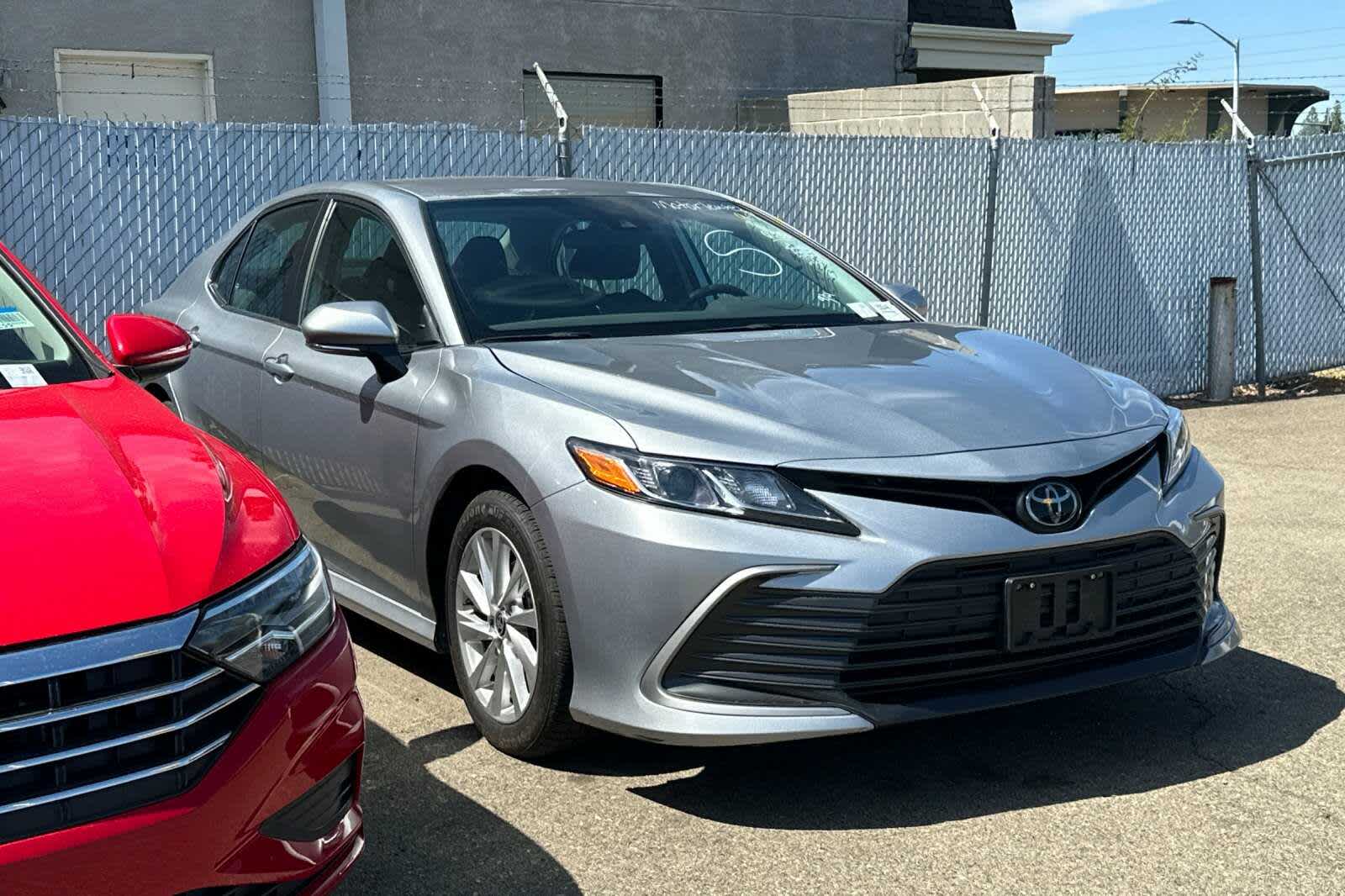 Thumbnail: 2023 Toyota Camry - 3