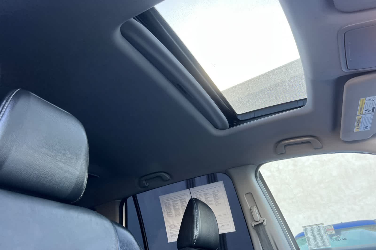 Thumbnail: 2018 Honda Pilot - 19