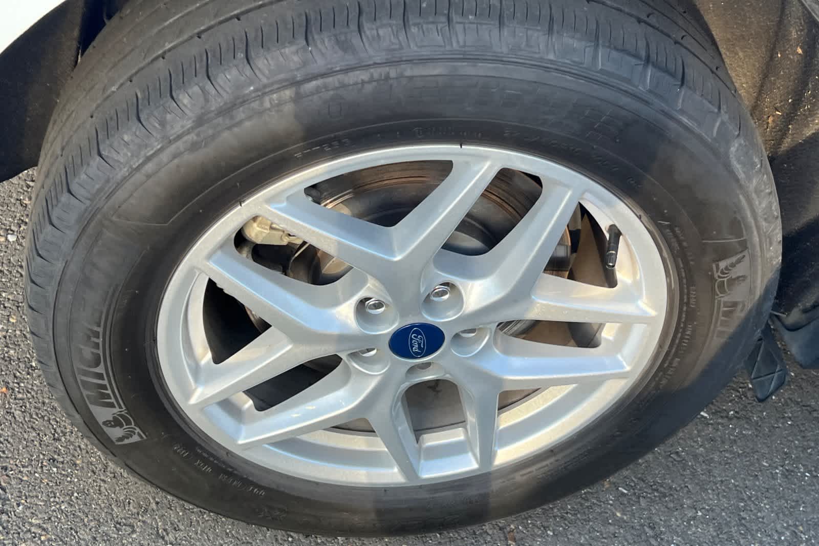 Thumbnail: 2022 Ford Edge - 17