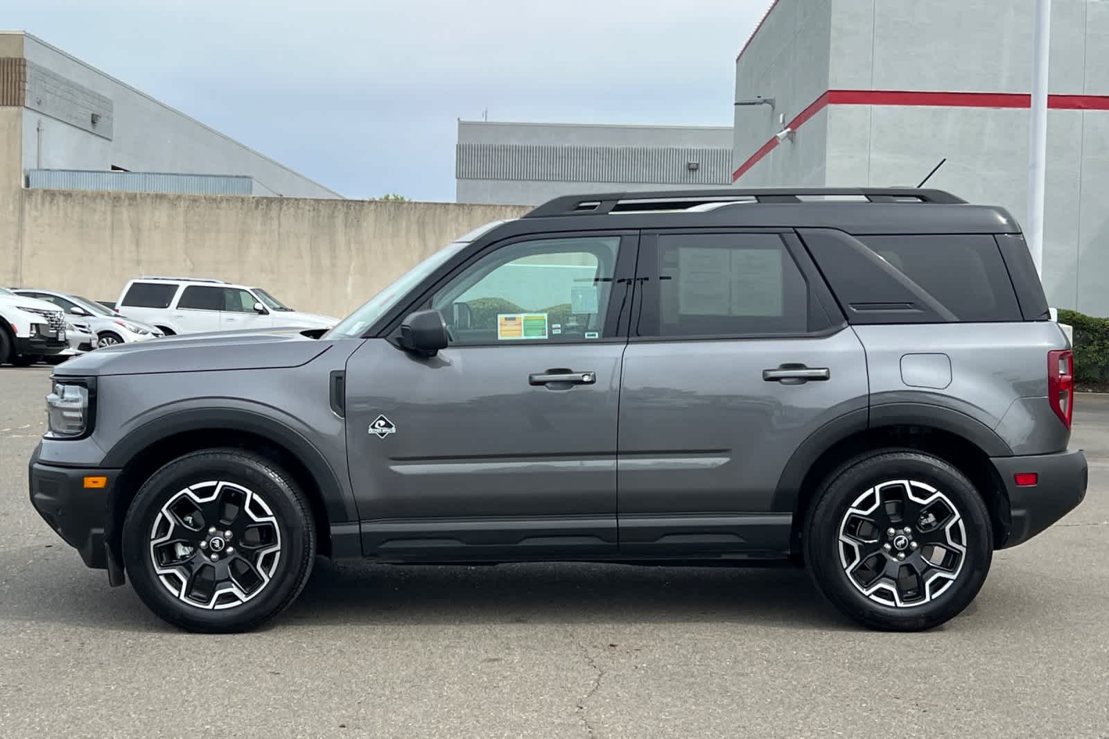 Thumbnail: 2025 Ford Bronco Sport - 9