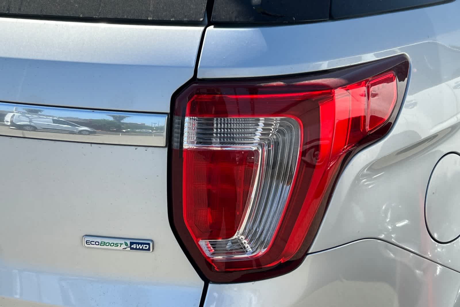 2016 Ford Explorer Platinum 16