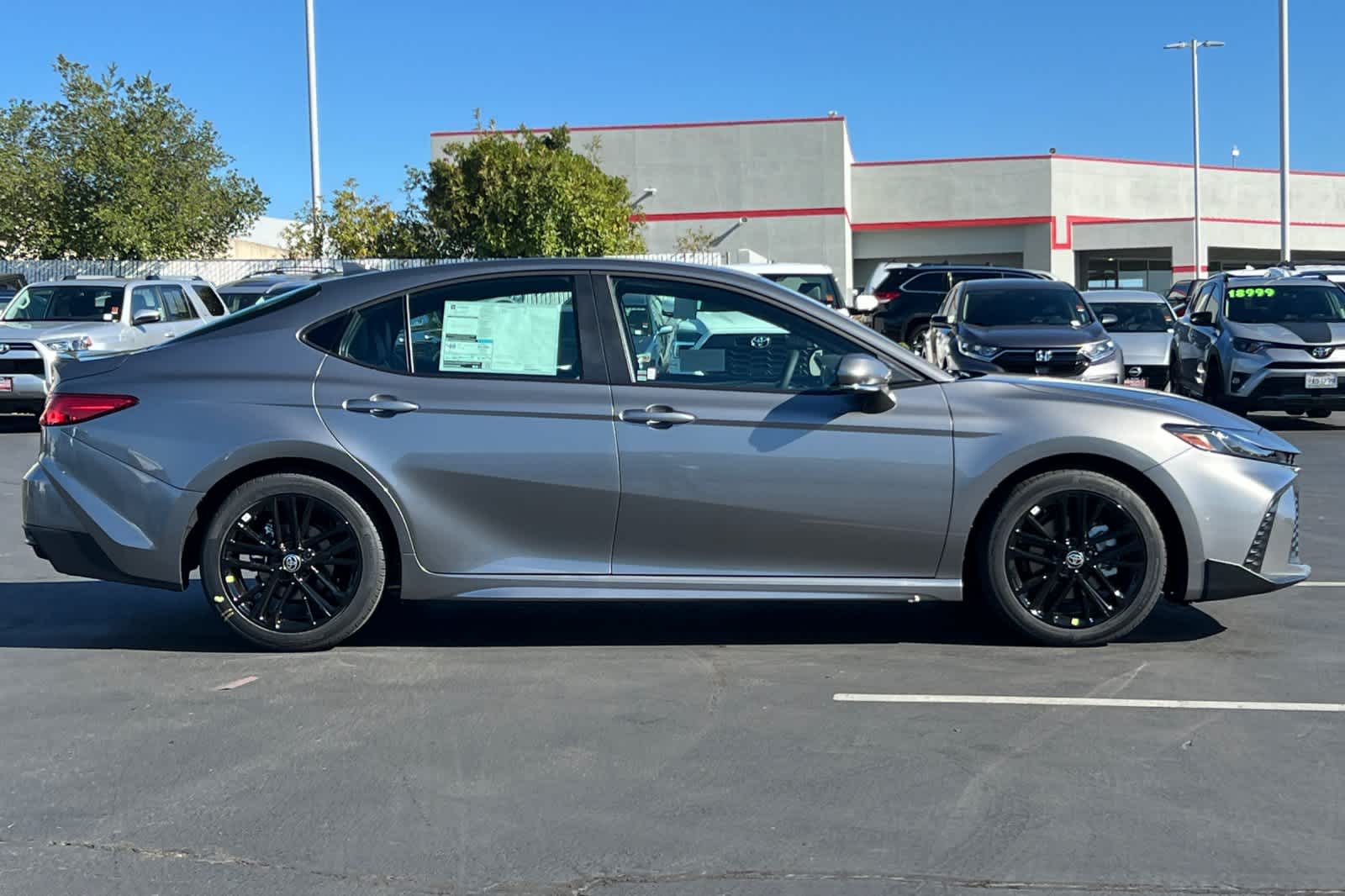 Thumbnail: 2026 Toyota Camry - 8