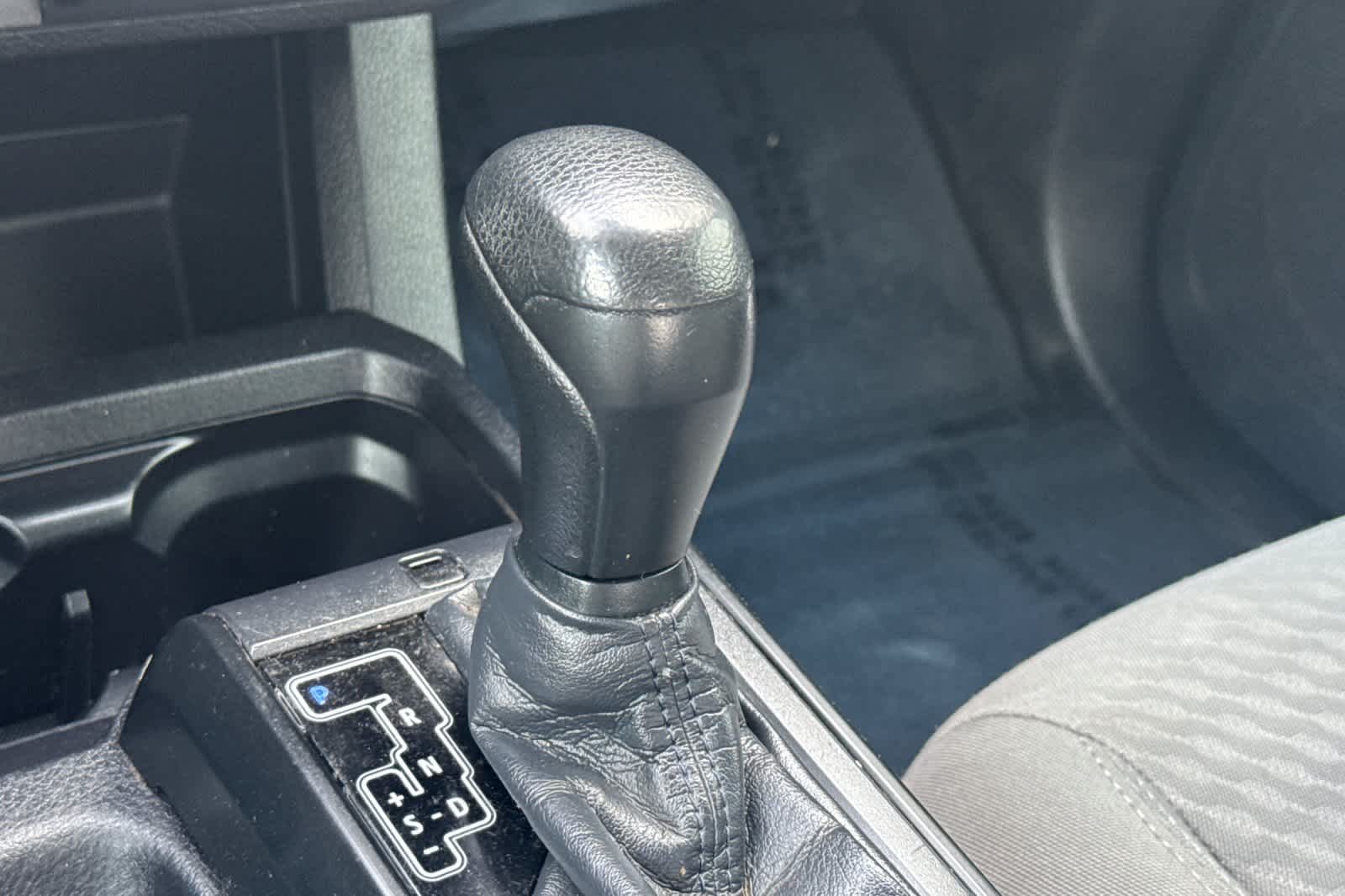 Thumbnail: 2020 Toyota Tacoma - 20