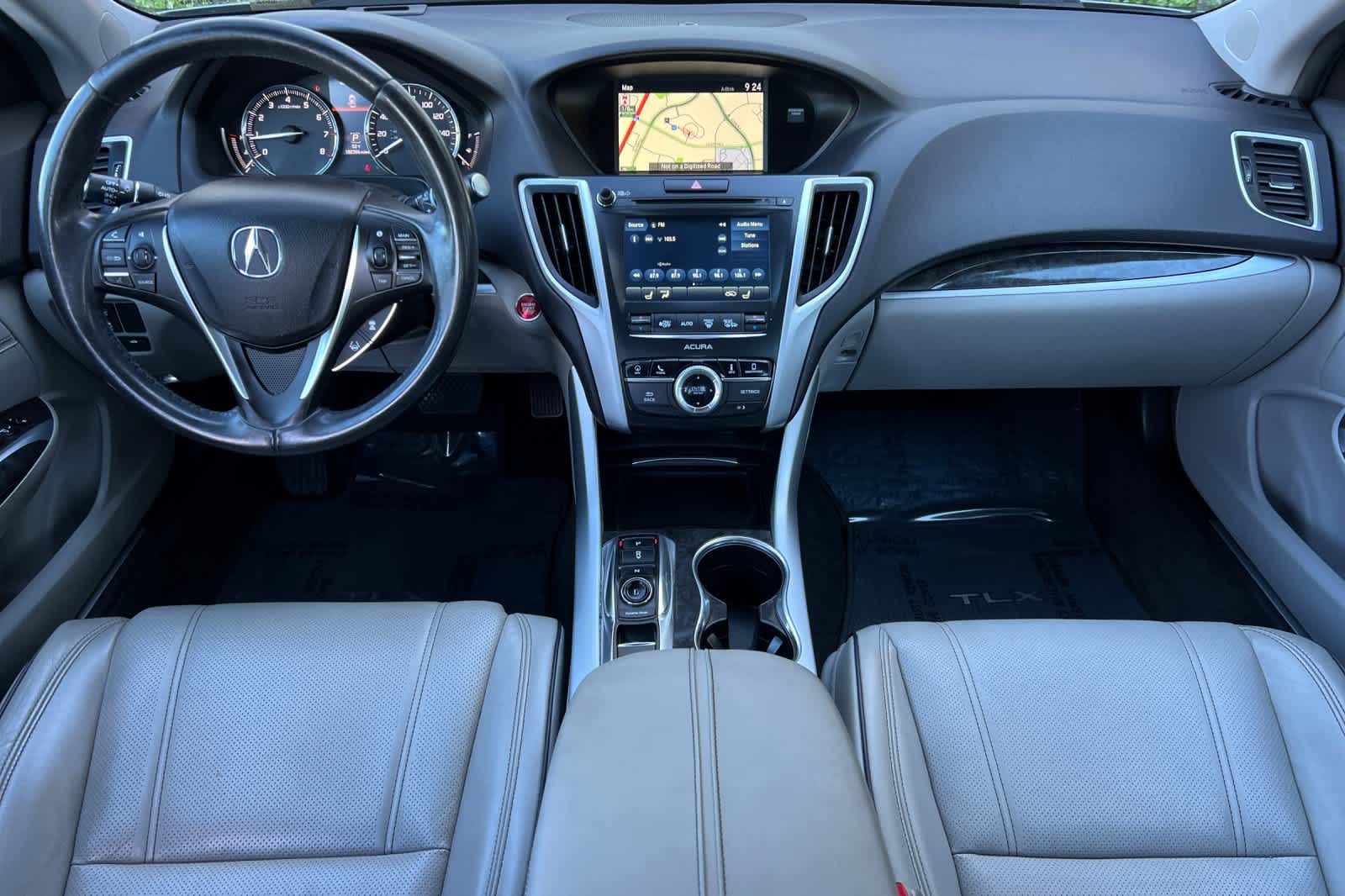 Thumbnail: 2018 Acura TLX - 3