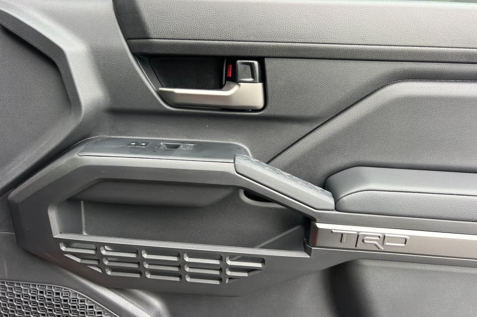 Thumbnail: 2025 Toyota Tacoma - 17