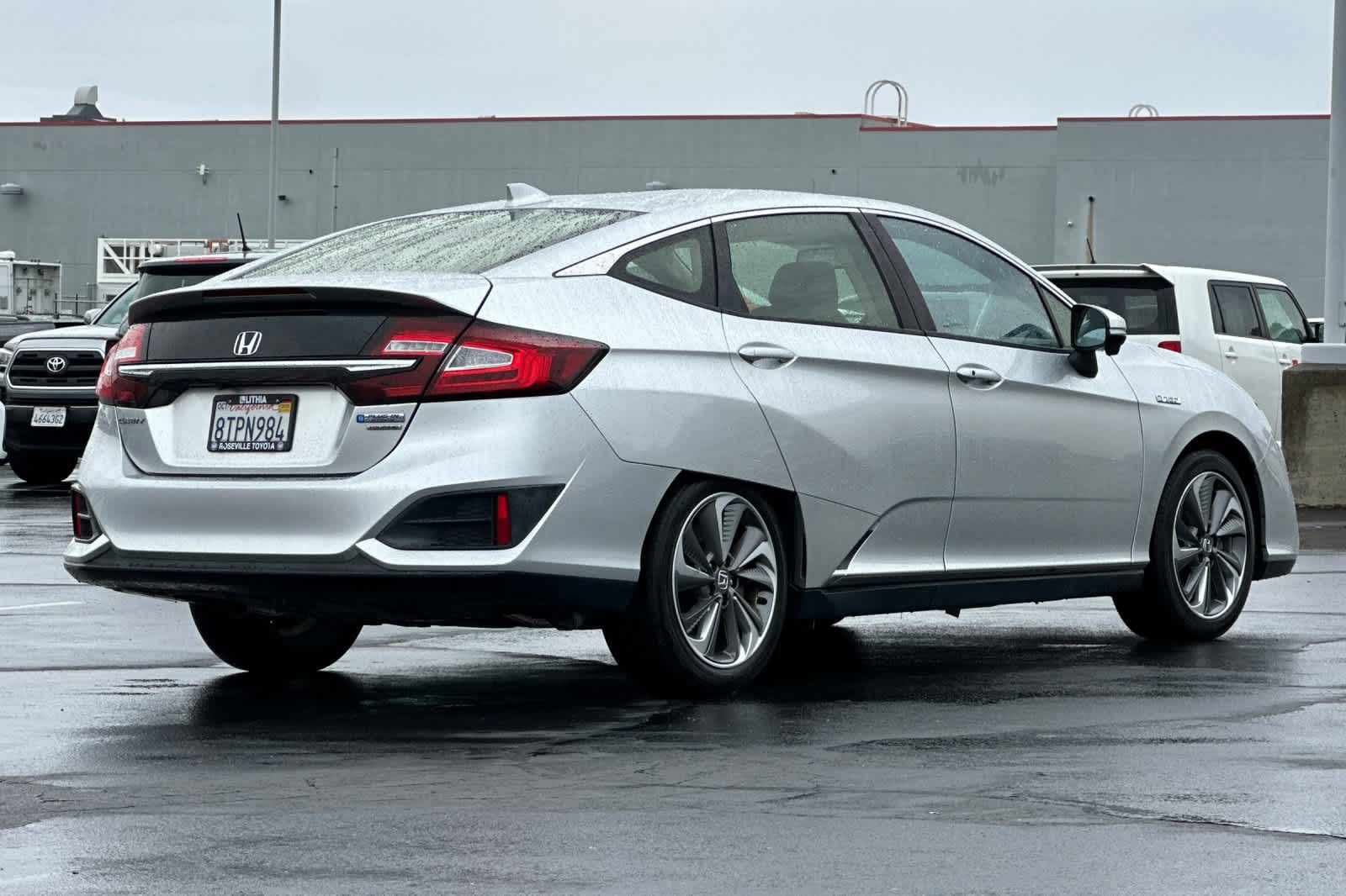 Thumbnail: 2020 Honda Clarity - 2