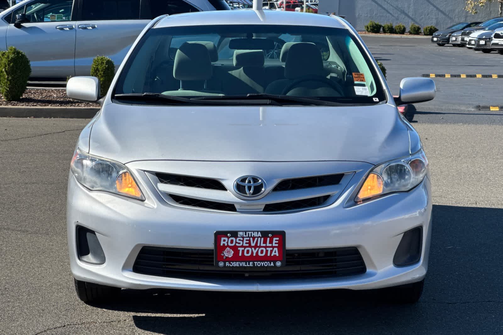 Thumbnail: 2011 Toyota Corolla - 10