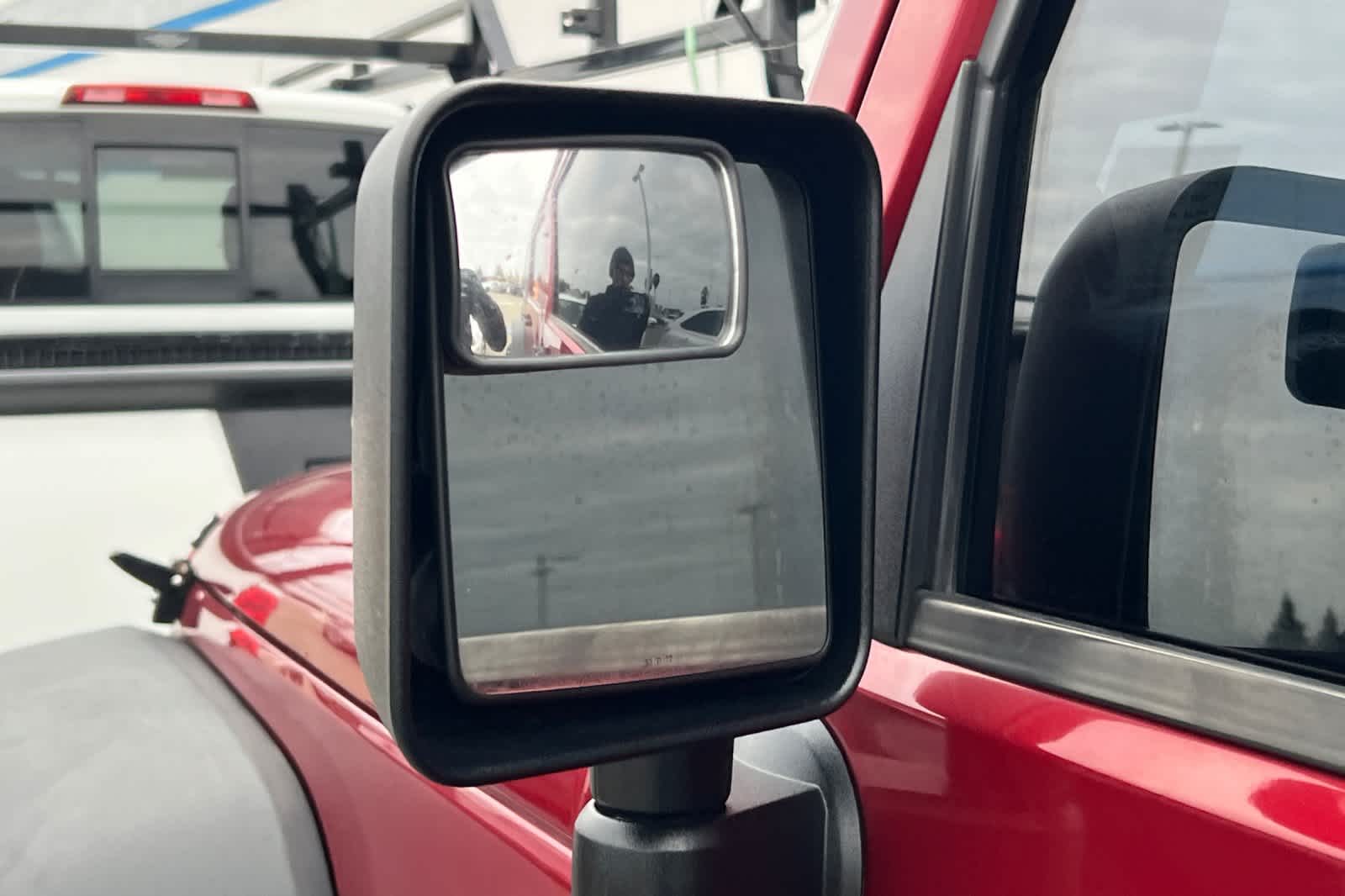 Thumbnail: 2013 Jeep Wrangler - 19