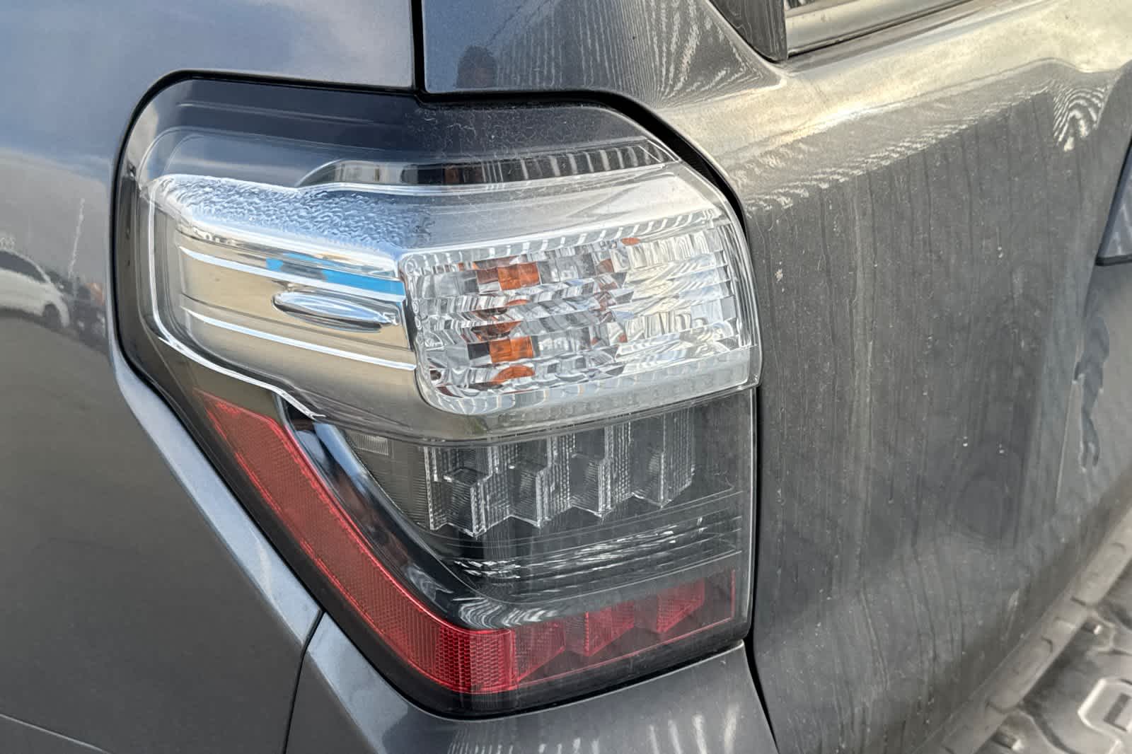 Thumbnail: 2015 Toyota 4Runner - 14