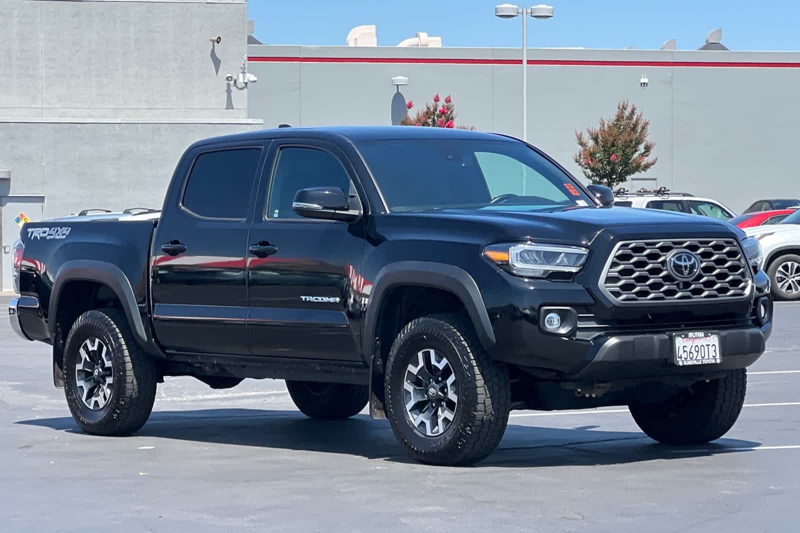 Thumbnail: 2023 Toyota Tacoma - 5