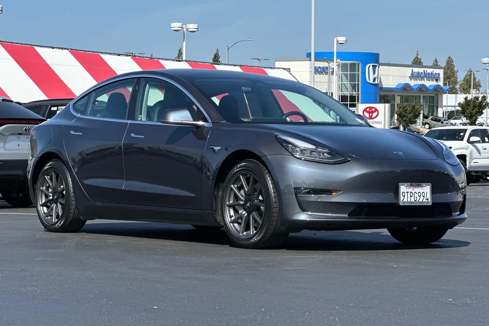 Thumbnail: 2018 Tesla Model 3 - 5