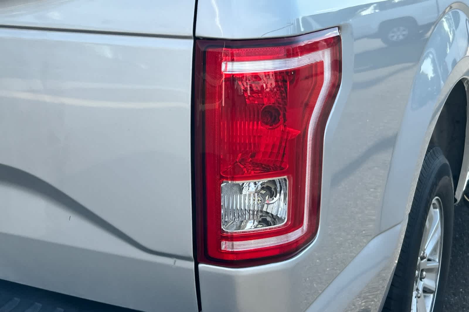 Thumbnail: 2017 Ford F-150 - 17