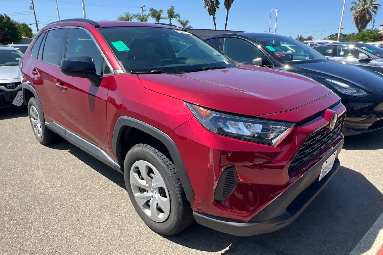 Thumbnail: 2021 Toyota RAV4 - 3