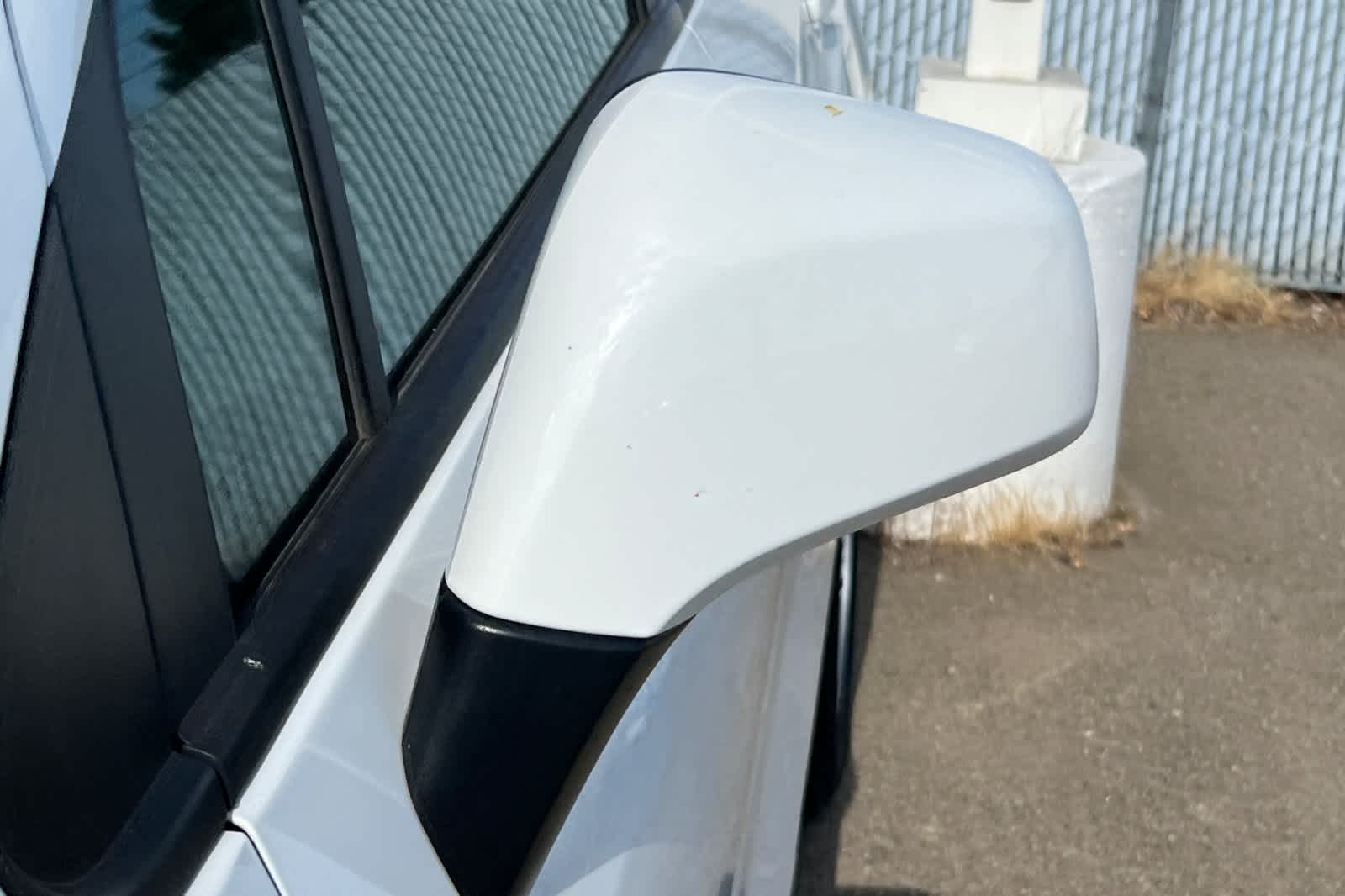 Thumbnail: 2020 Chevrolet Trax - 21