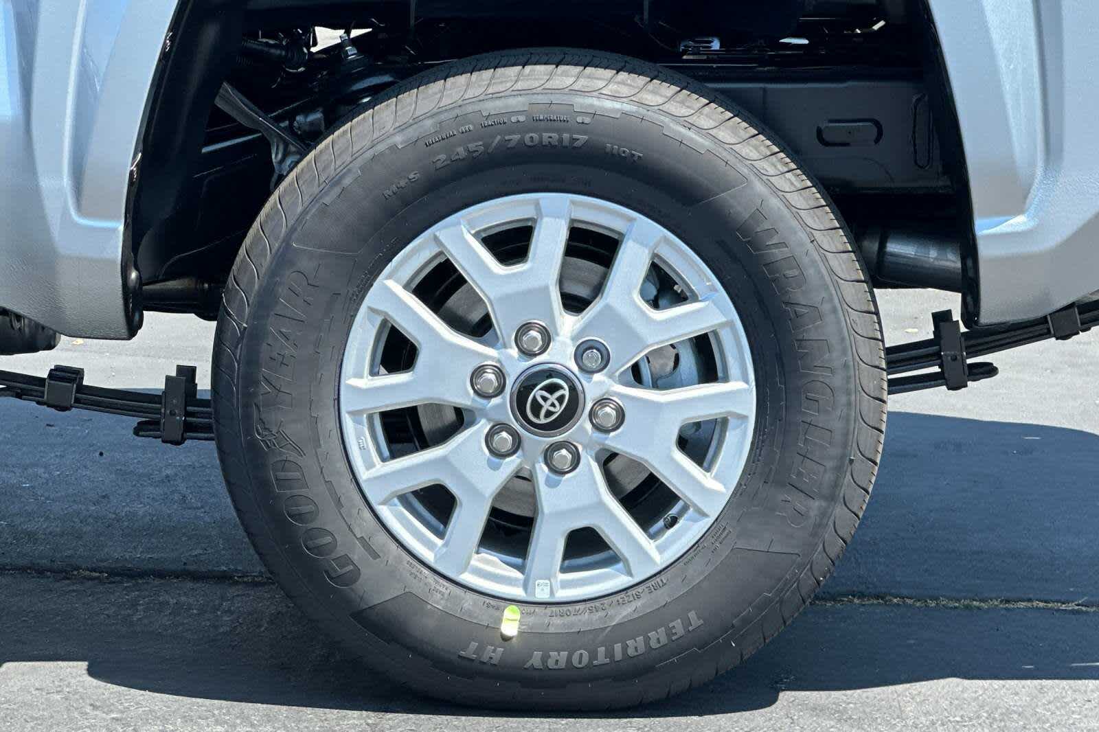 2025 Toyota Tacoma SR 31