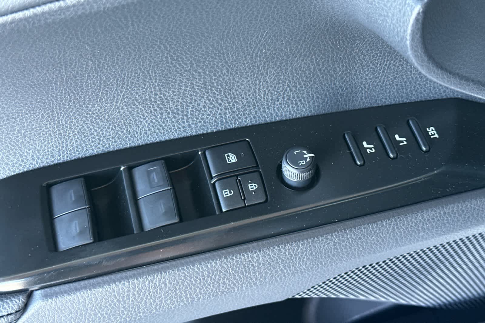Thumbnail: 2026 Toyota Camry - 13