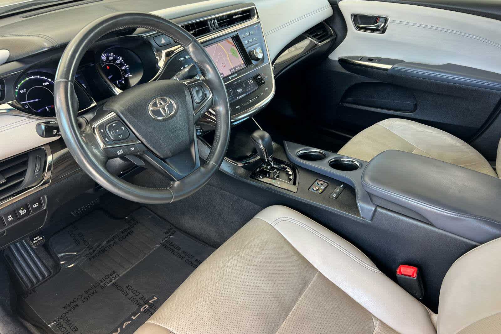 Thumbnail: 2013 Toyota Avalon - 11