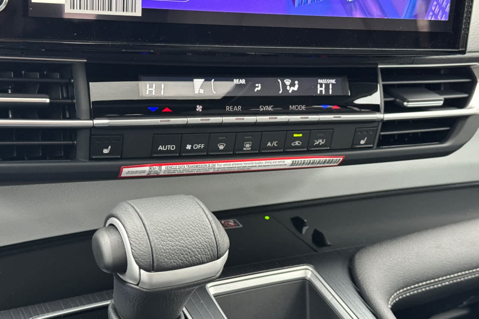 Thumbnail: 2026 Toyota Sienna - 22