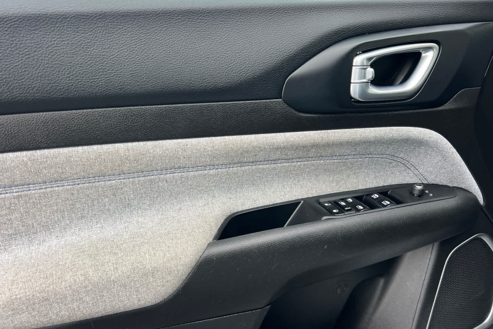 Thumbnail: 2024 Jeep Compass - 12