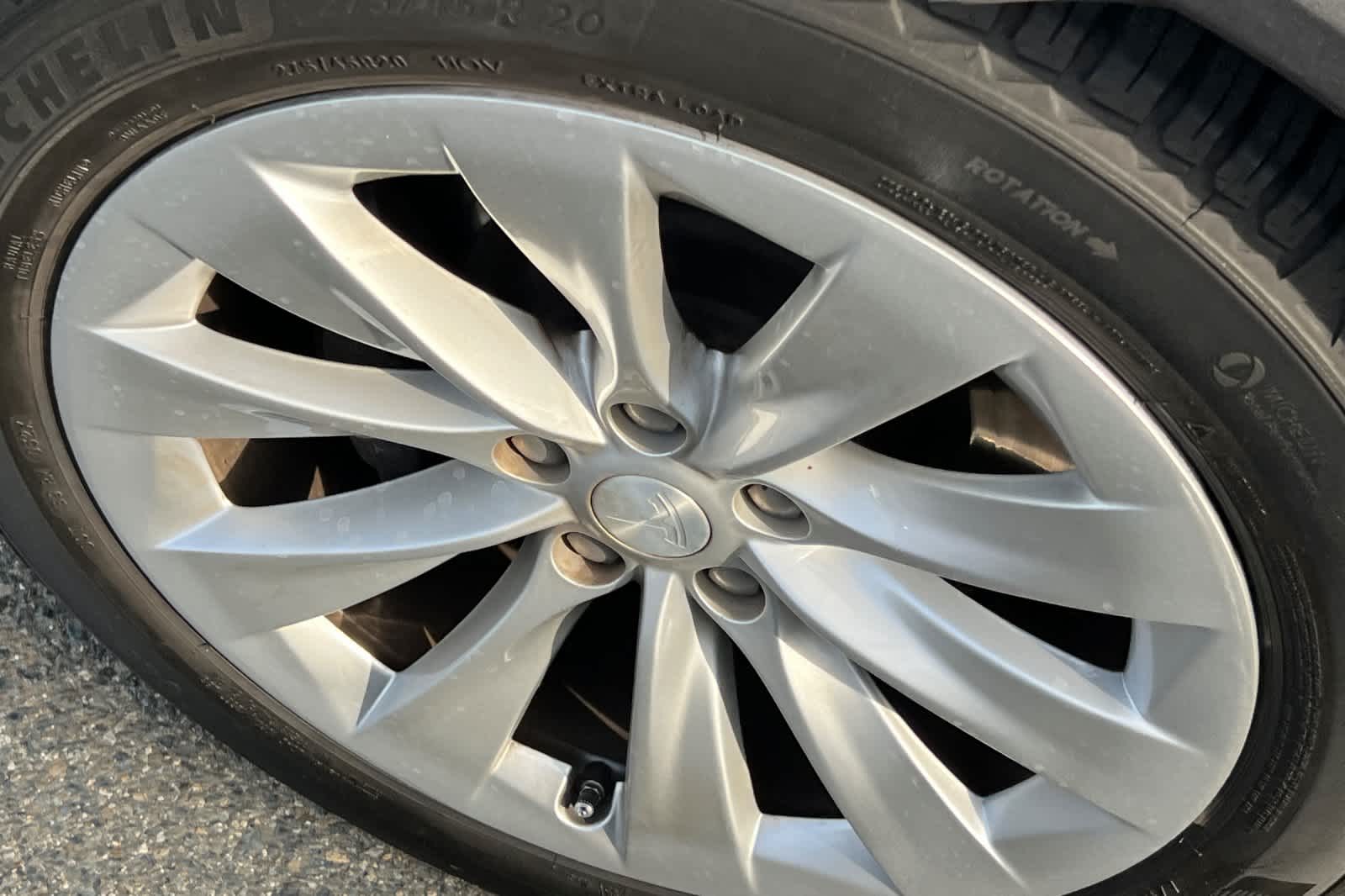 Thumbnail: 2016 Tesla Model X - 17