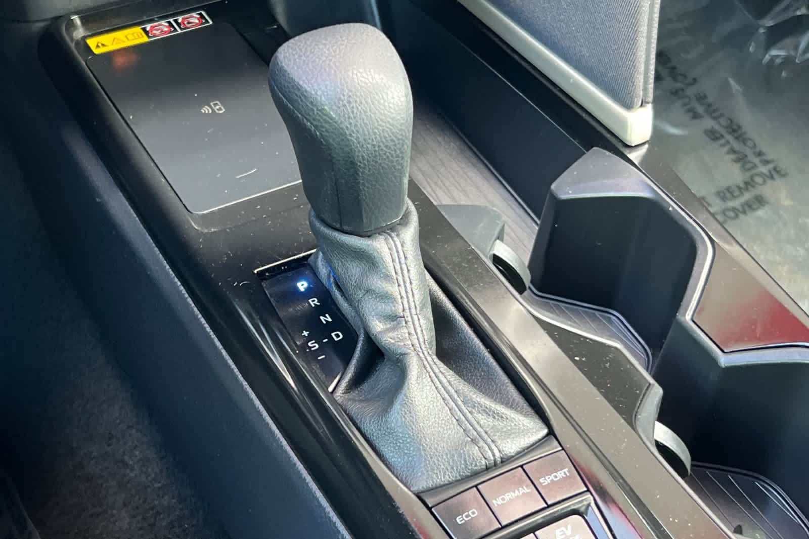 Thumbnail: 2025 Toyota Camry - 22