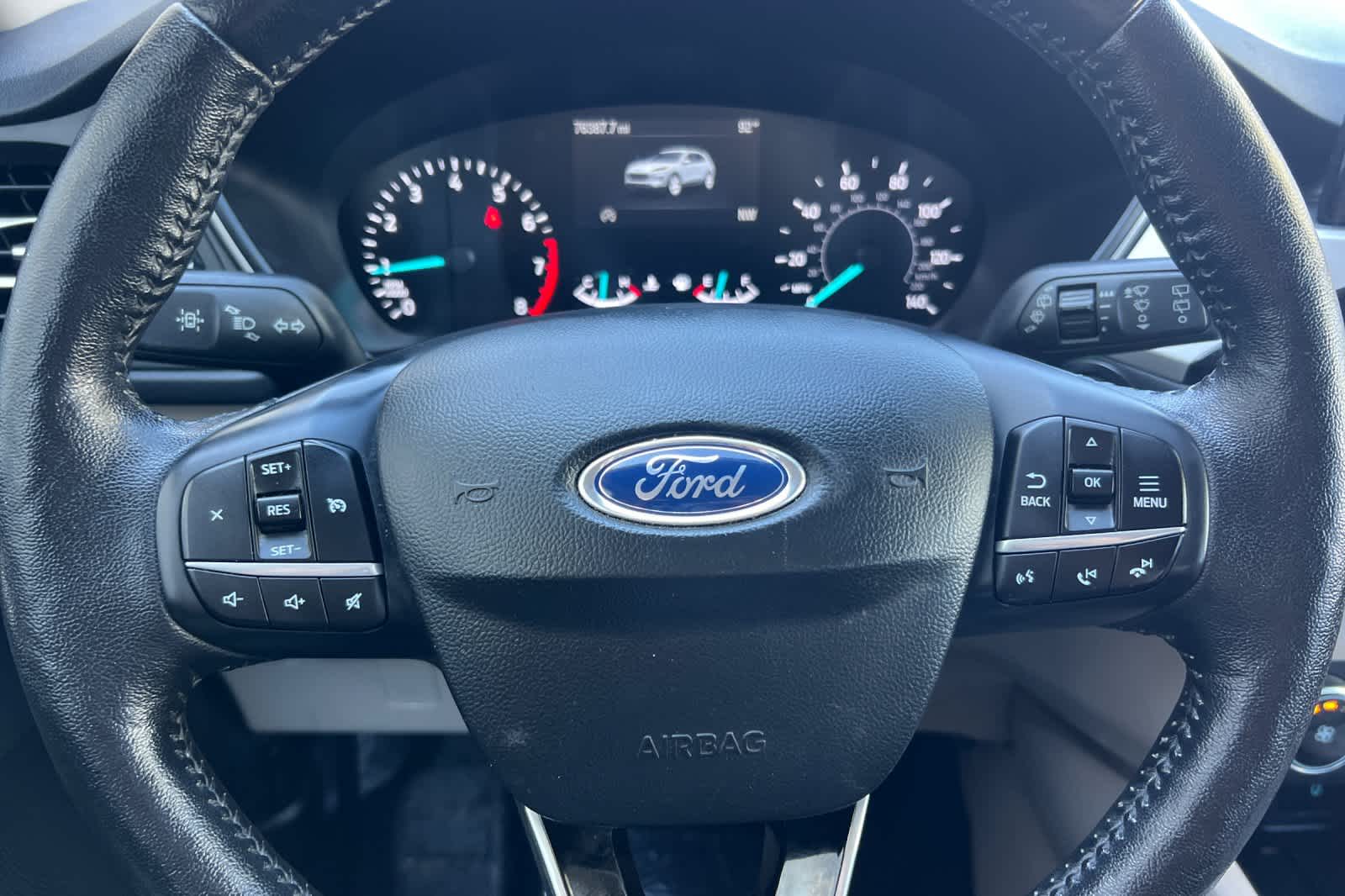 Thumbnail: 2020 Ford Escape - 24