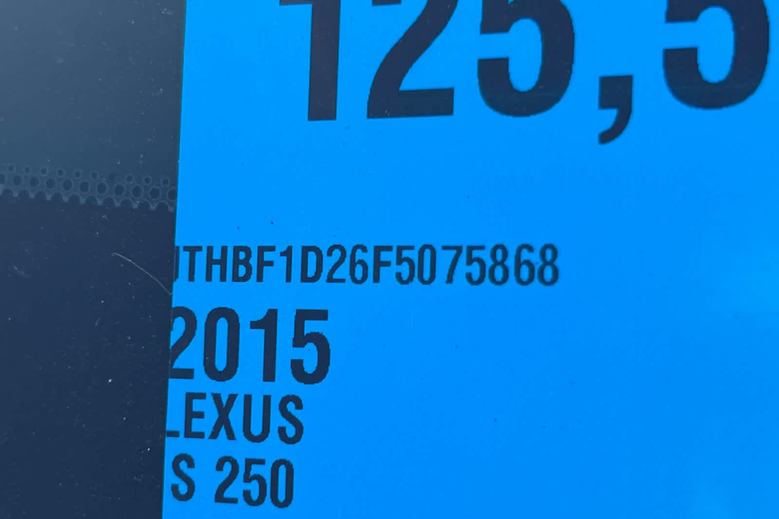 Thumbnail: 2015 Lexus IS - 23