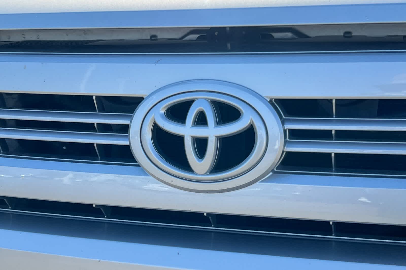 Thumbnail: 2016 Toyota Tundra - 10