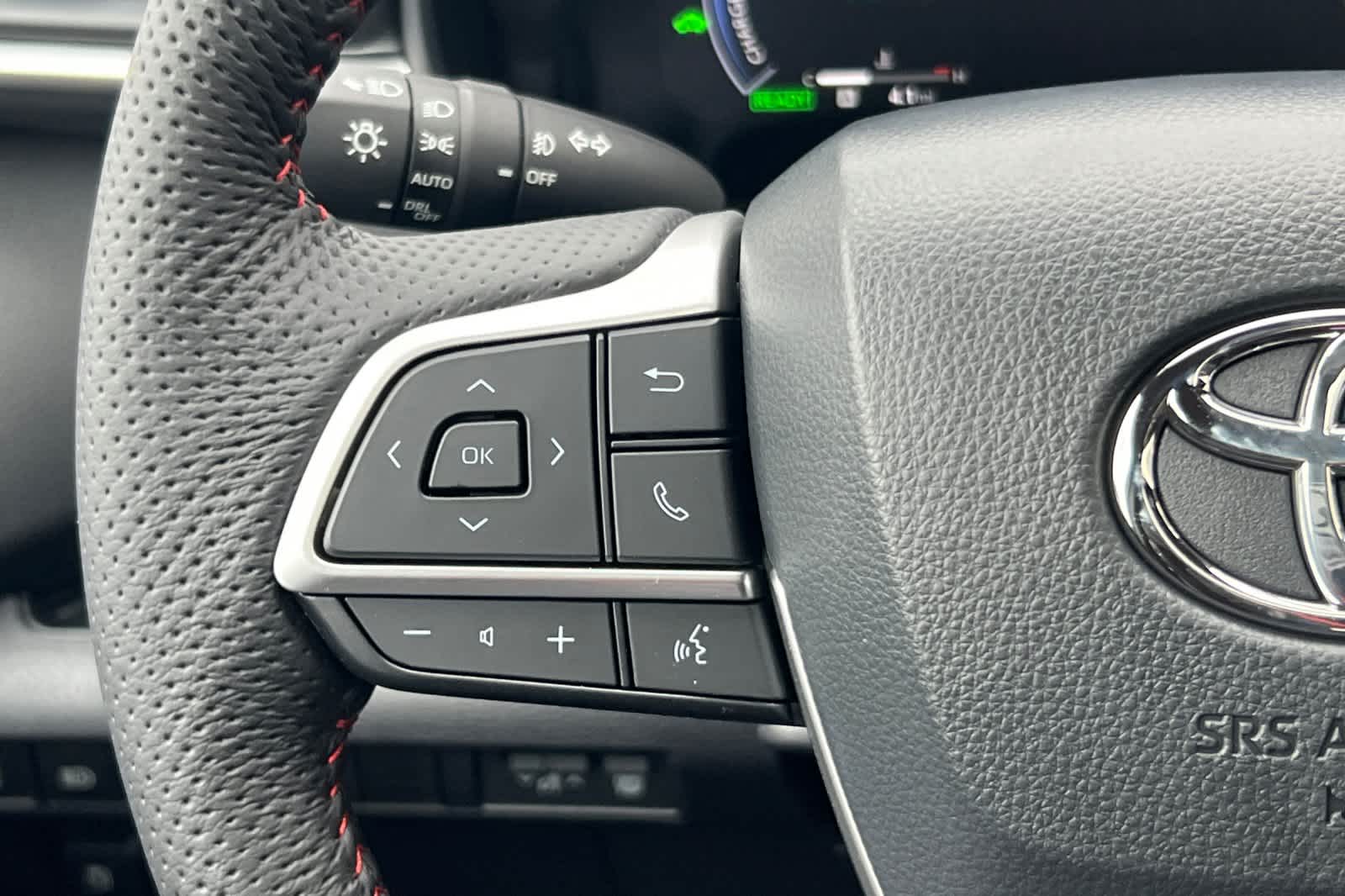 Thumbnail: 2026 Toyota Sienna - 26