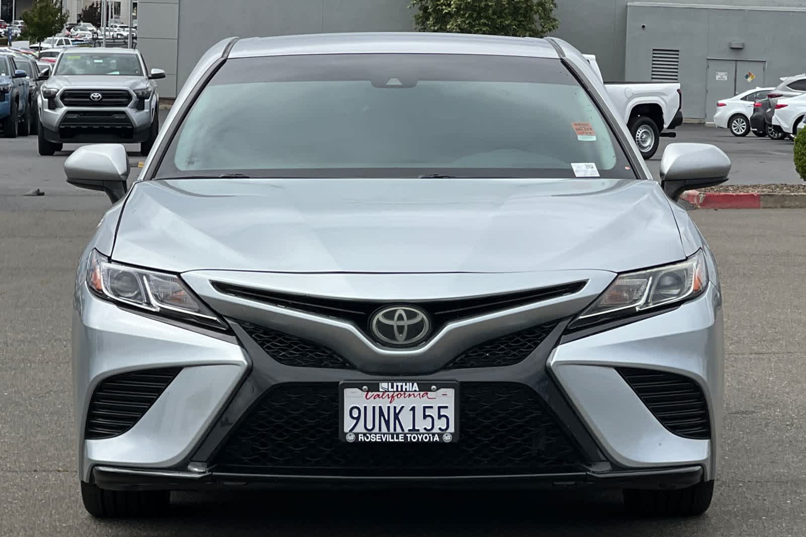 Thumbnail: 2018 Toyota Camry - 9