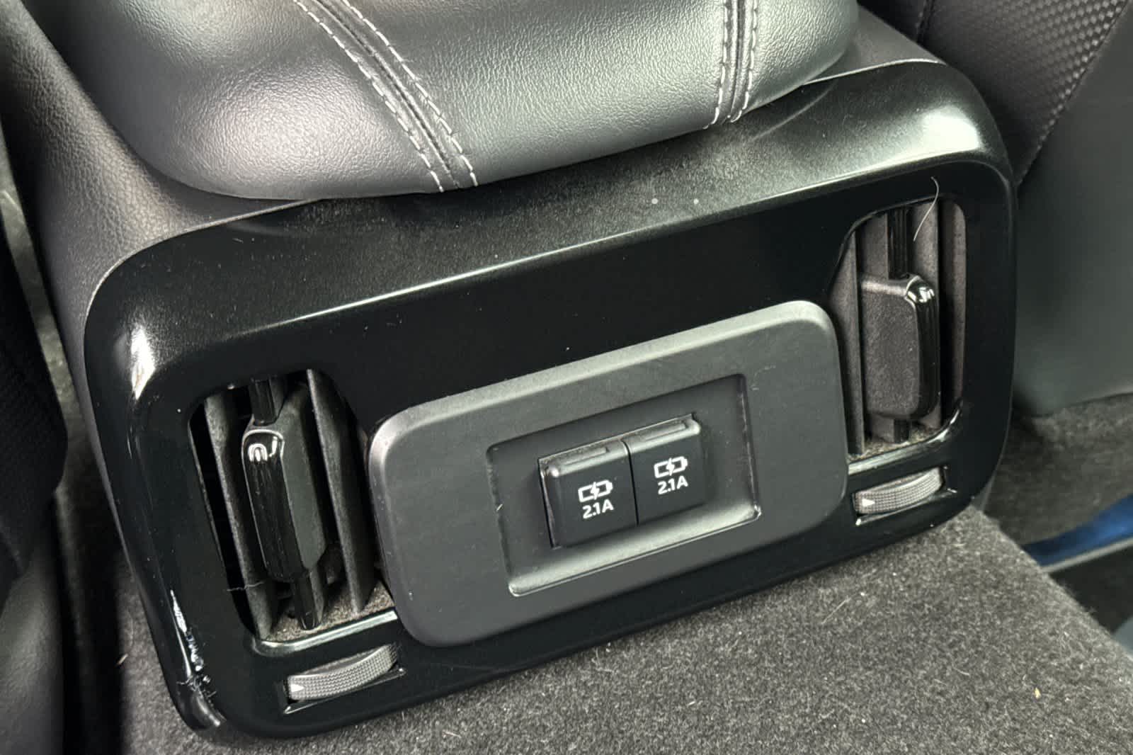 Thumbnail: 2021 Toyota Mirai - 14