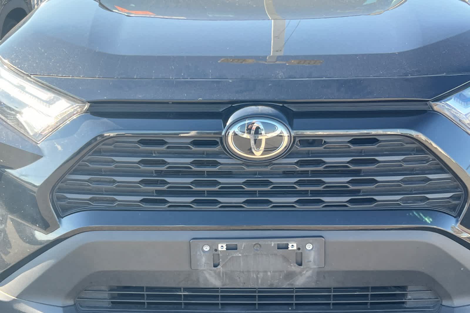 Thumbnail: 2024 Toyota RAV4 - 9