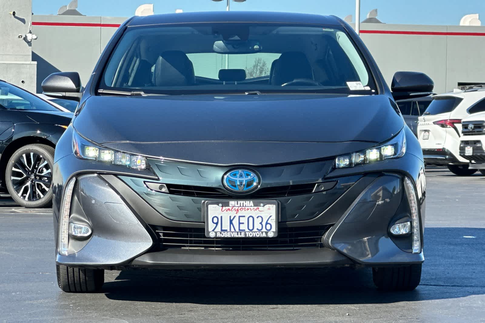 Thumbnail: 2021 Toyota Prius Prime - 11