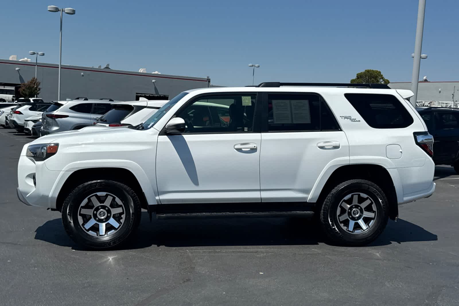 Thumbnail: 2024 Toyota 4Runner - 9