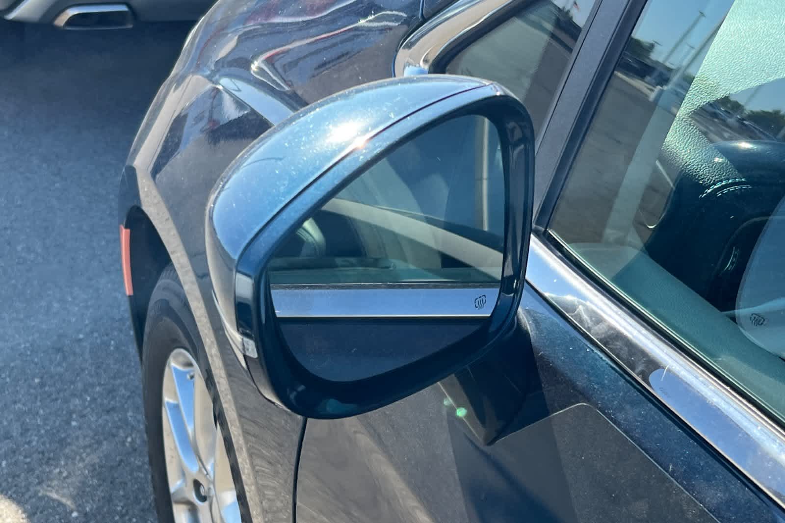 Thumbnail: 2021 Chrysler Pacifica - 8