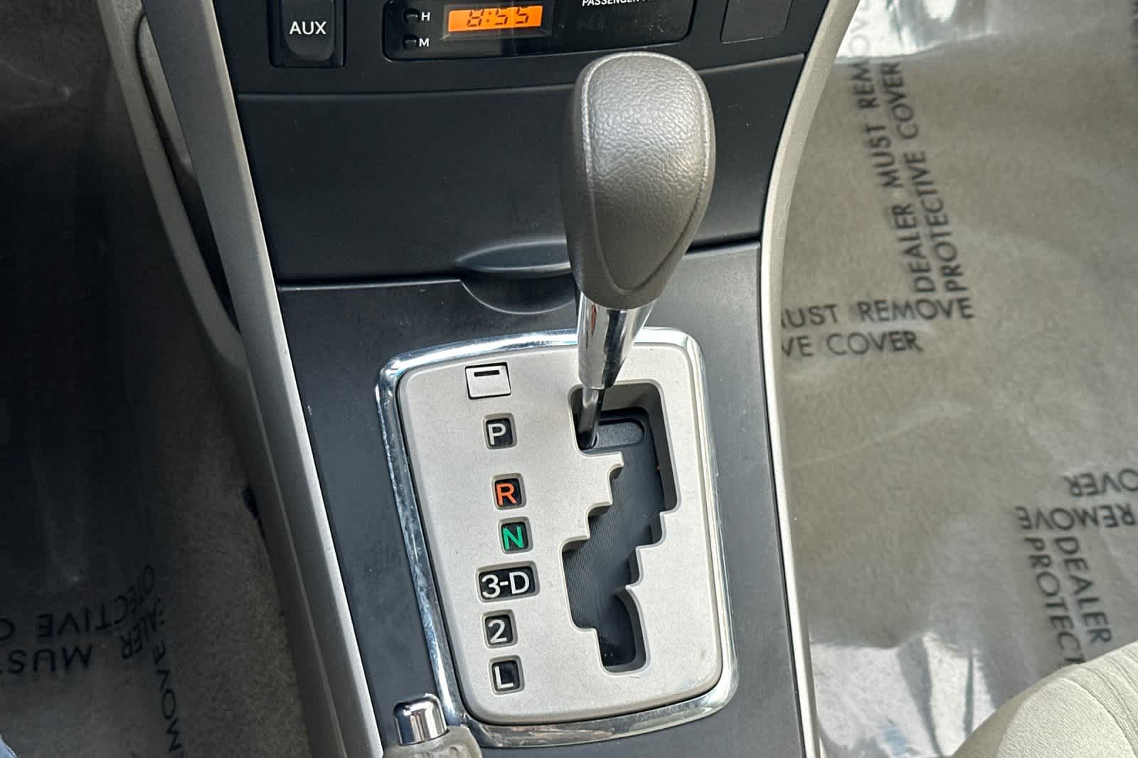 Thumbnail: 2010 Toyota Corolla - 21