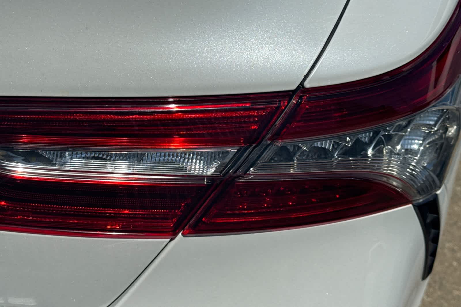 2018 Toyota Camry XSE 17