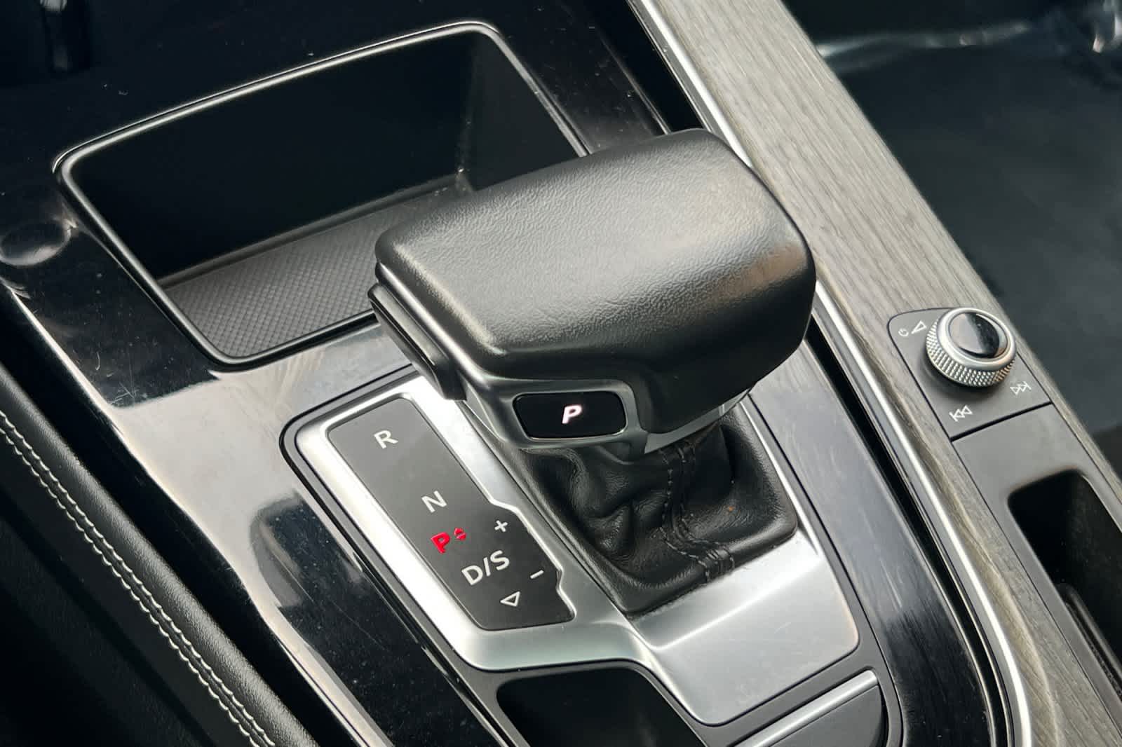 Thumbnail: 2022 Audi A4 - 22