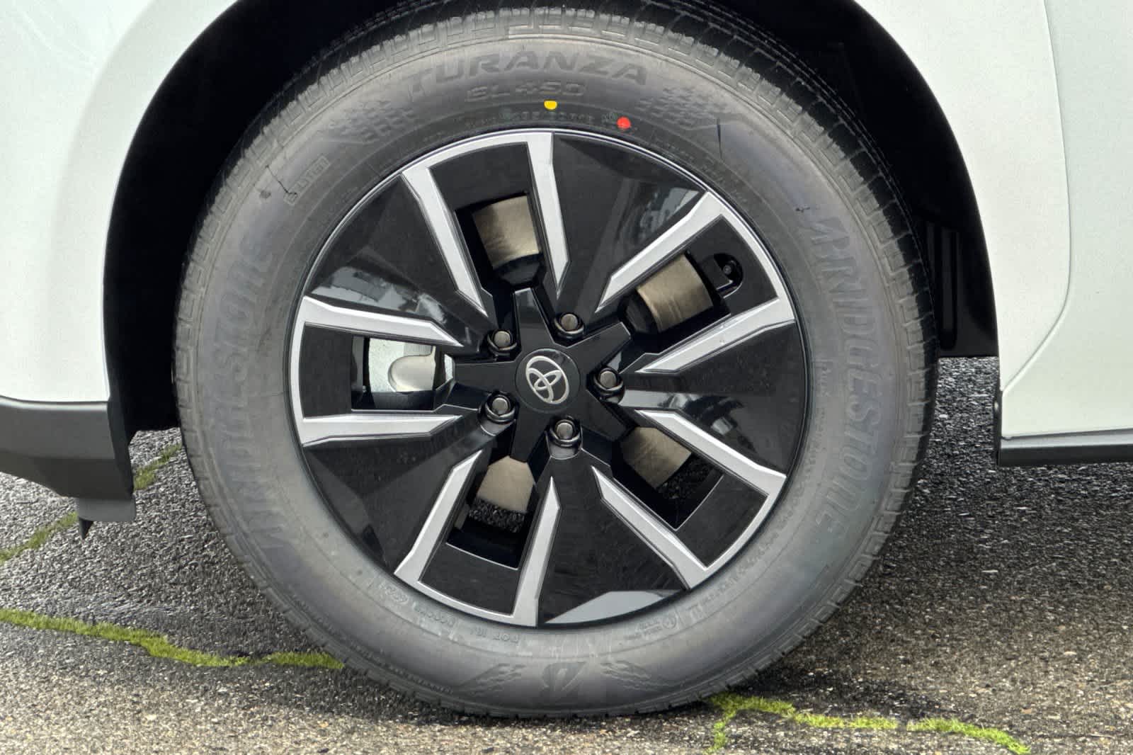 Thumbnail: 2026 Toyota bZ - 32