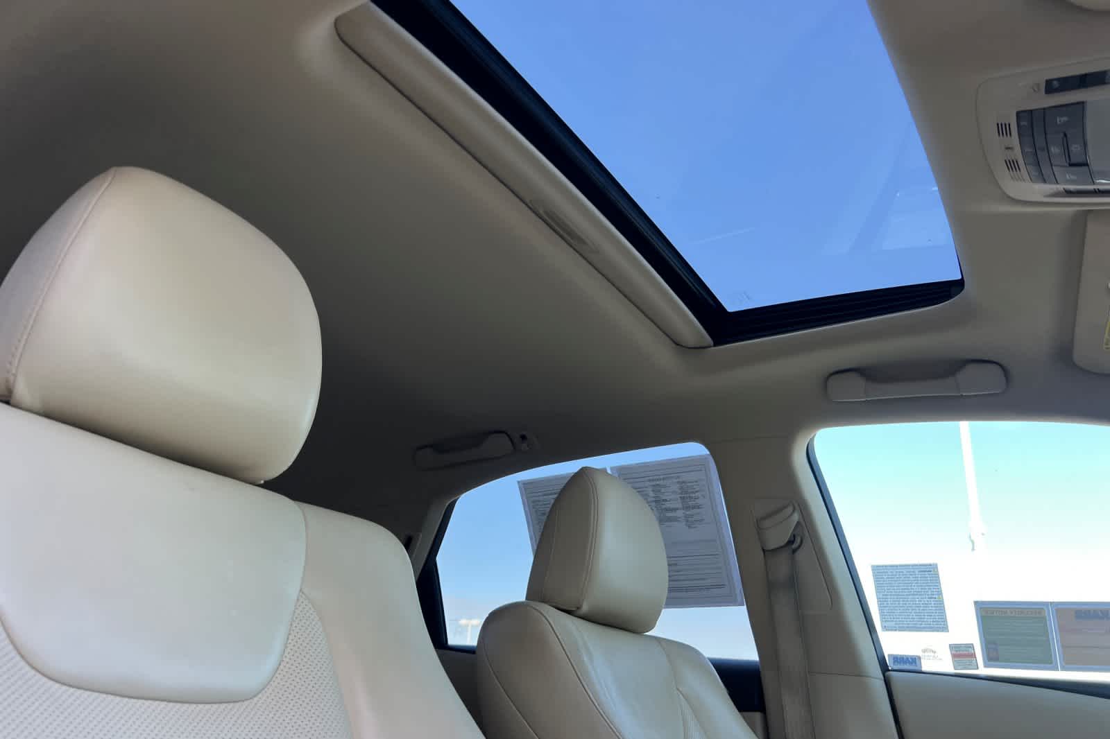 Thumbnail: 2010 Lexus RX - 17