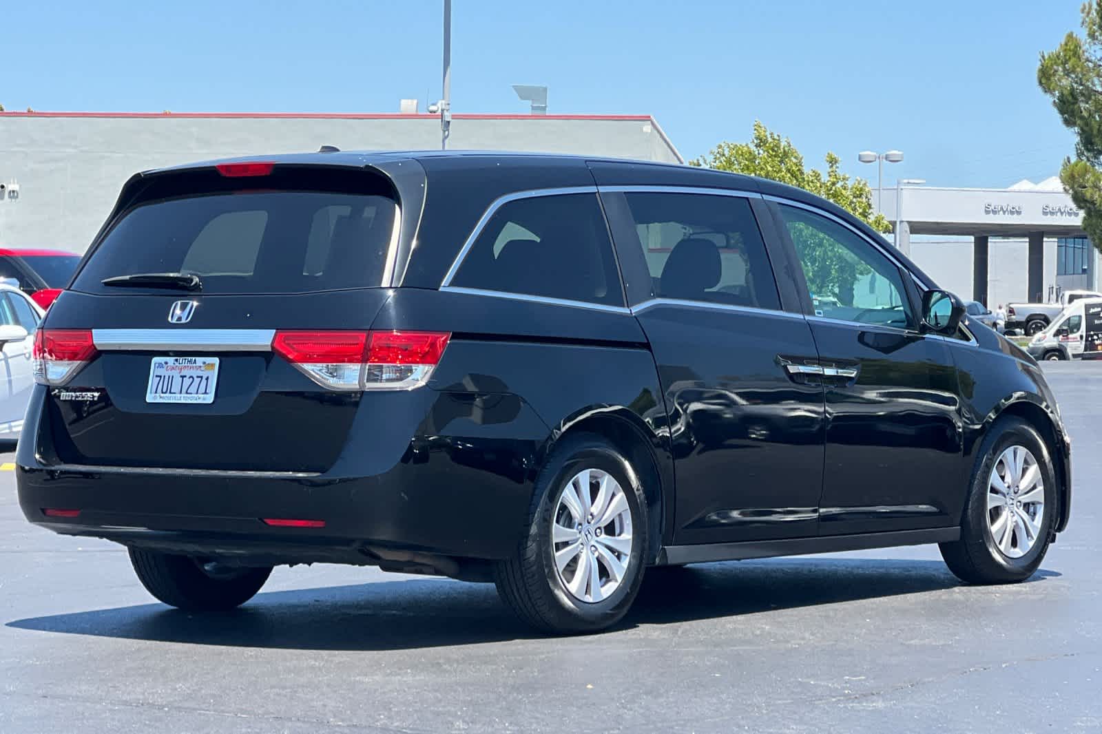Thumbnail: 2016 Honda Odyssey - 2