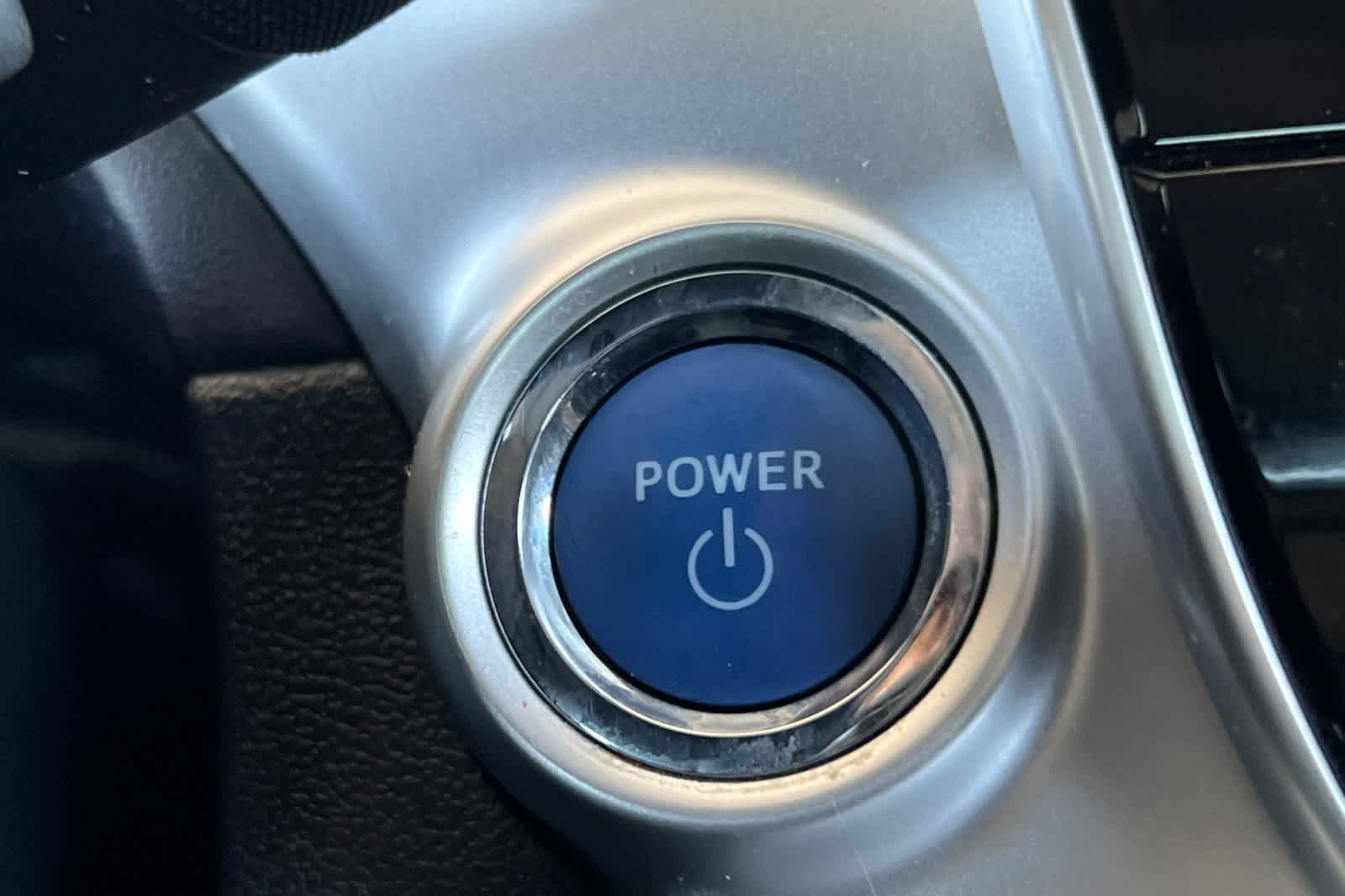 Thumbnail: 2017 Toyota Mirai - 24