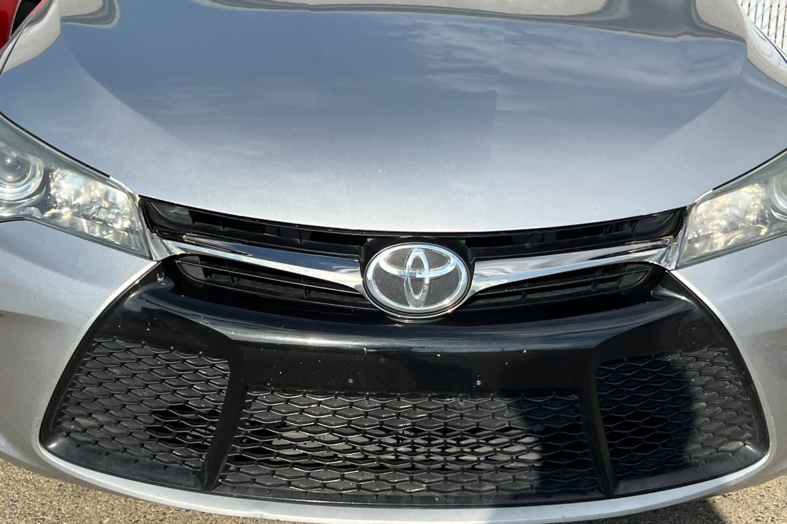 Thumbnail: 2015 Toyota Camry - 9