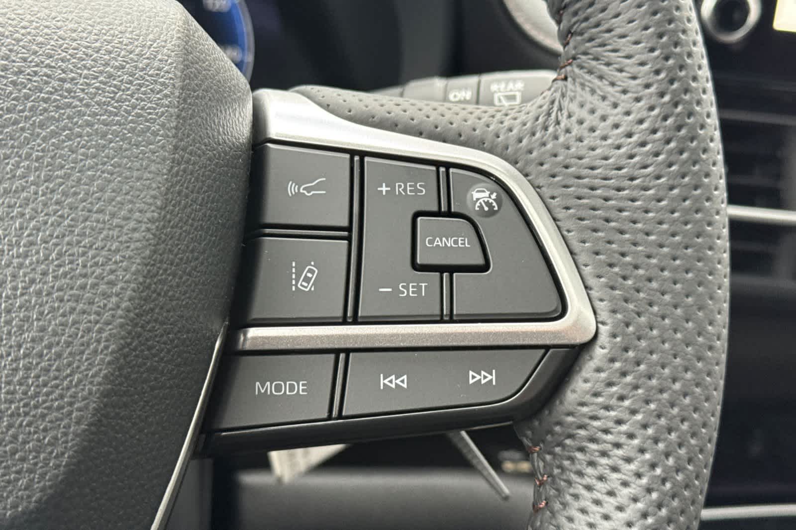 Thumbnail: 2026 Toyota Sienna - 28