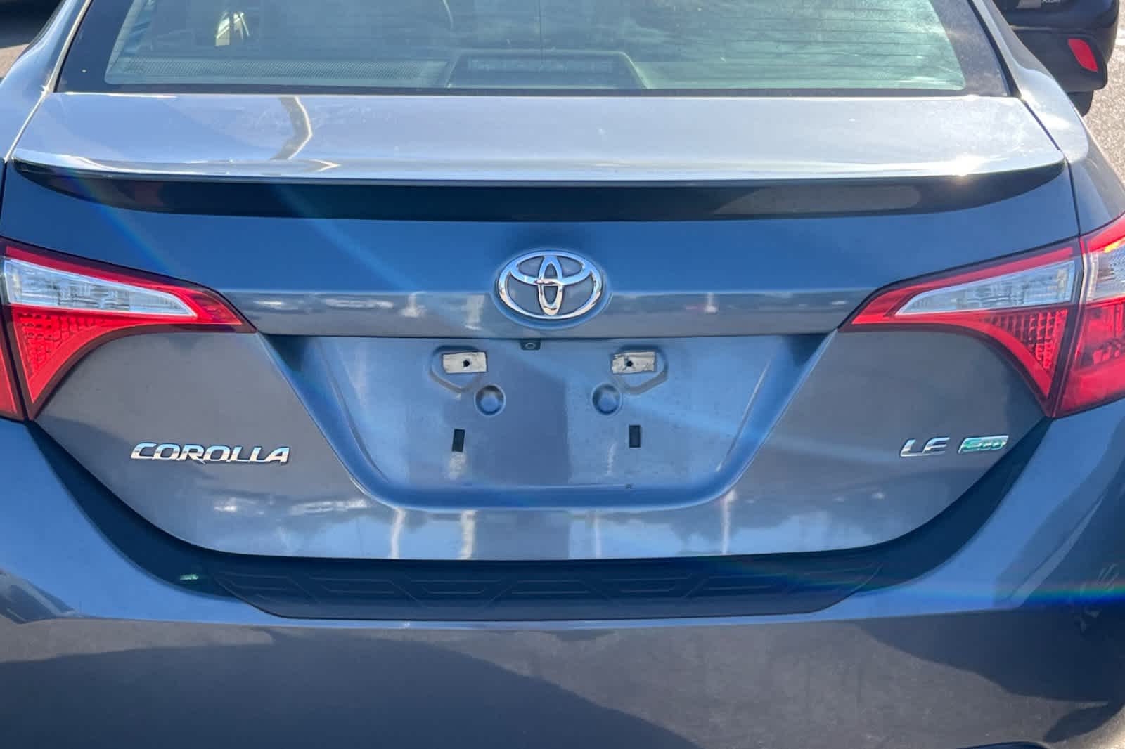 Thumbnail: 2015 Toyota Corolla - 15